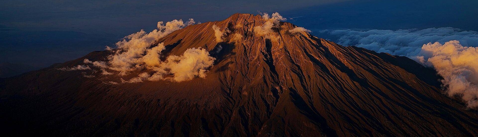 Nyika Discovery - Mount Meru trekking tours